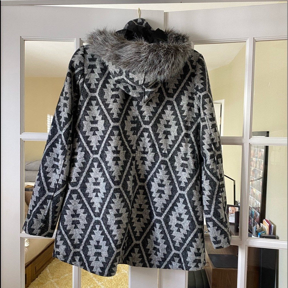 Aztec print jacket - Picture 3 of 7